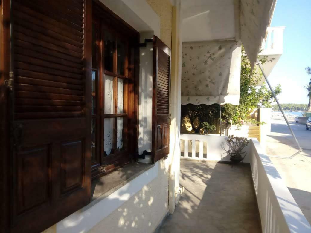 Artistica Villa Ermioni Dış mekan fotoğraf